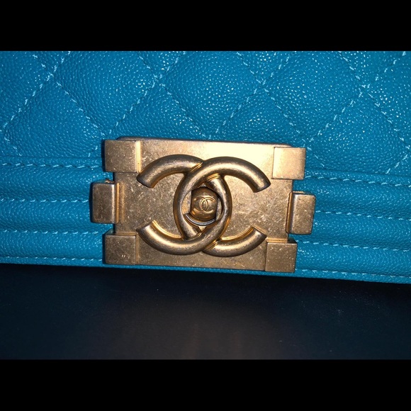 ‼️SOLD‼️ Chanel Boy Flap Bag Quilted Lambskin - Picture 4 of 6